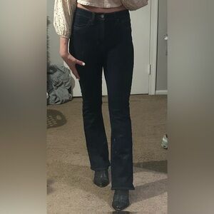 Gap high rise 70’s flare bottom jeans size 26 dark wash